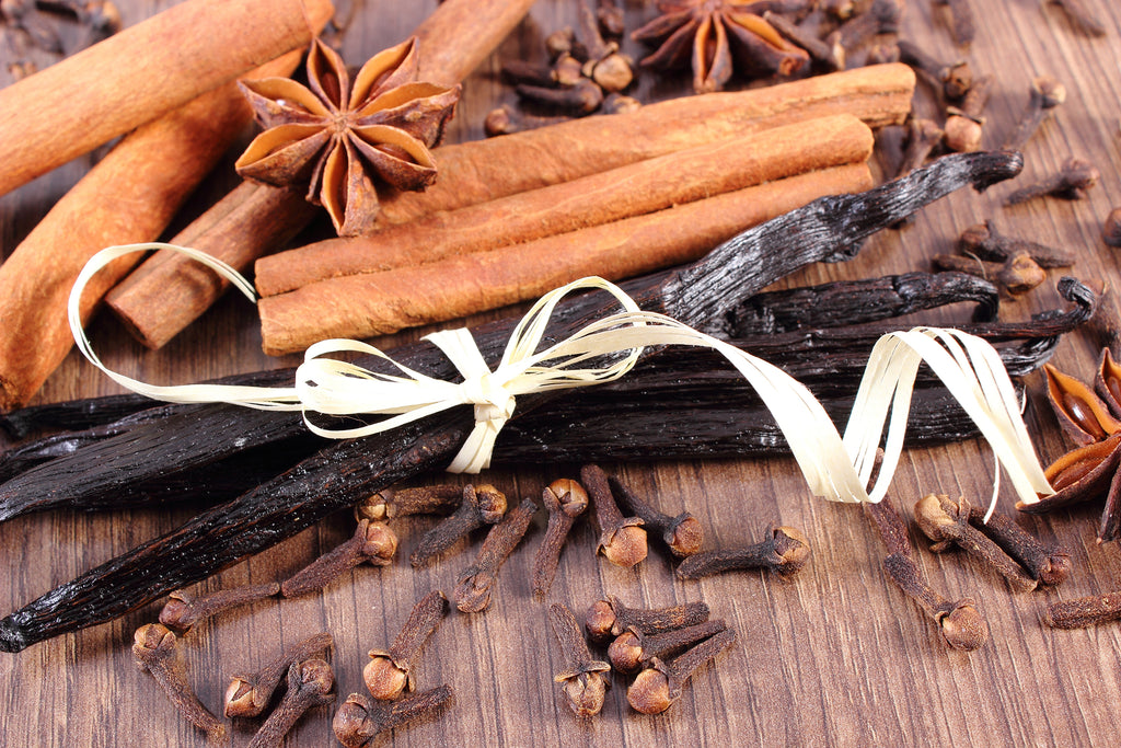 spicy cinnamon with warm vanilla fragrance blend