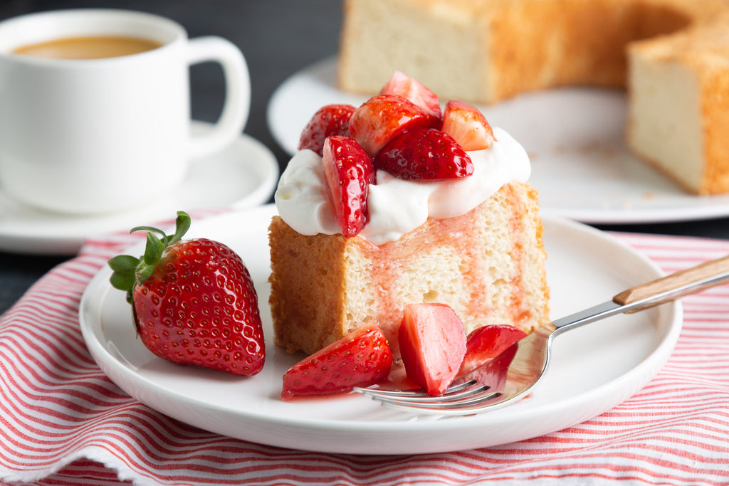 strawberry shortcake dessert fresh creamy buttery